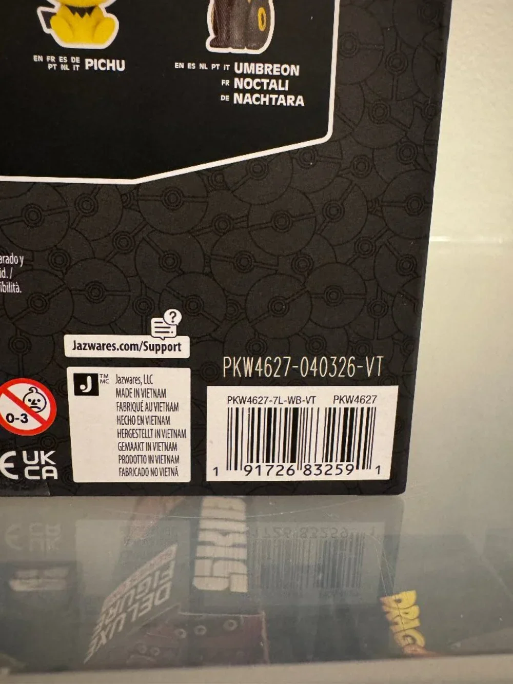 Jazwares Pokémon Select Series 15 Umbreon Vinyl Figure PKW4627 New Sealed